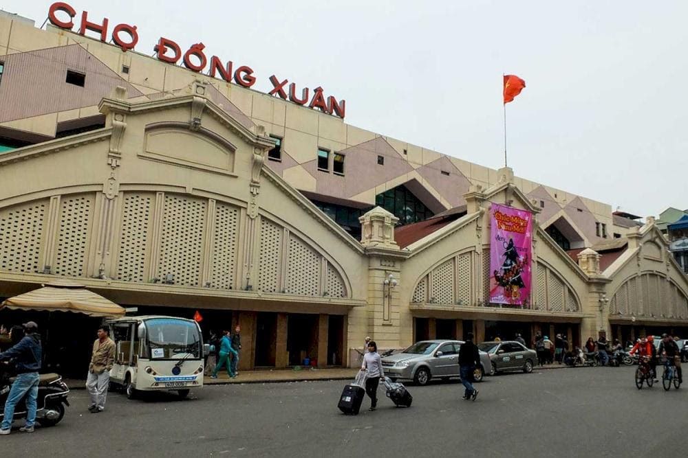 Dong Xuan Market in Hanoi, Vietnam – a vibrant shopping destination with local food, souvenirs, and wholesale goods